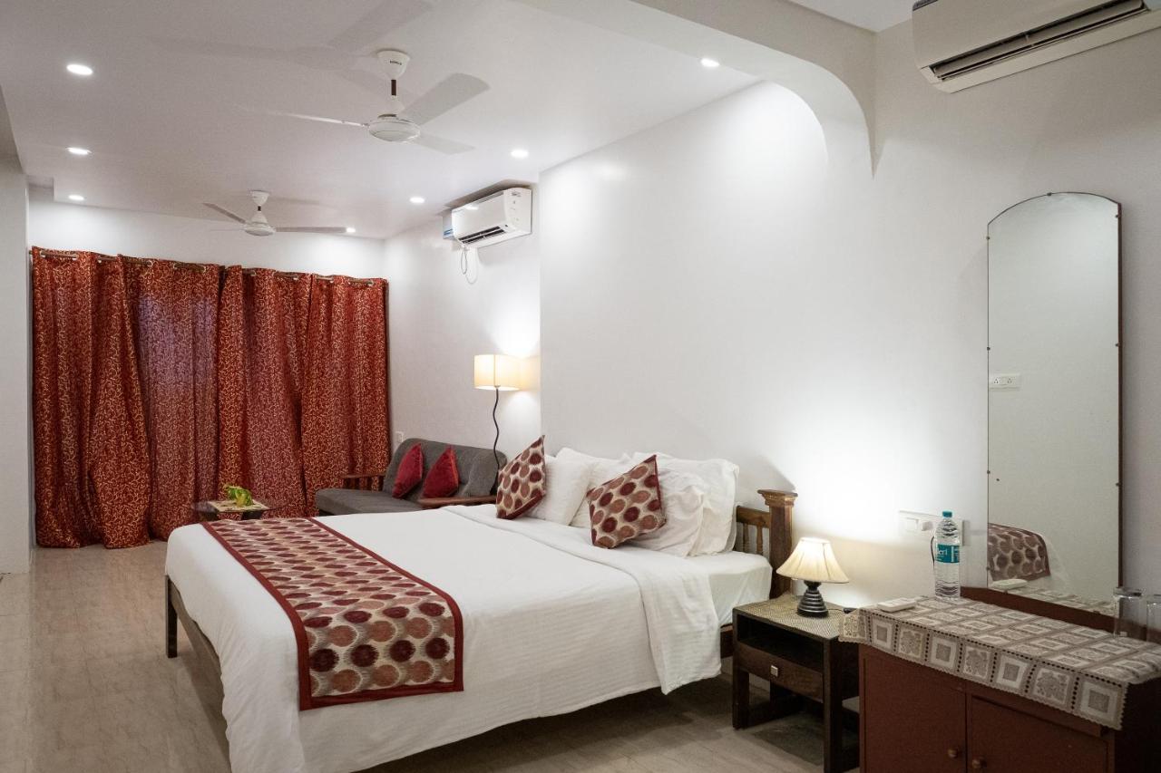 Shanu'S Seaside Inn - A Family-Run Guesthouse Just 100 Metres From Candolim Beach Esterno foto
